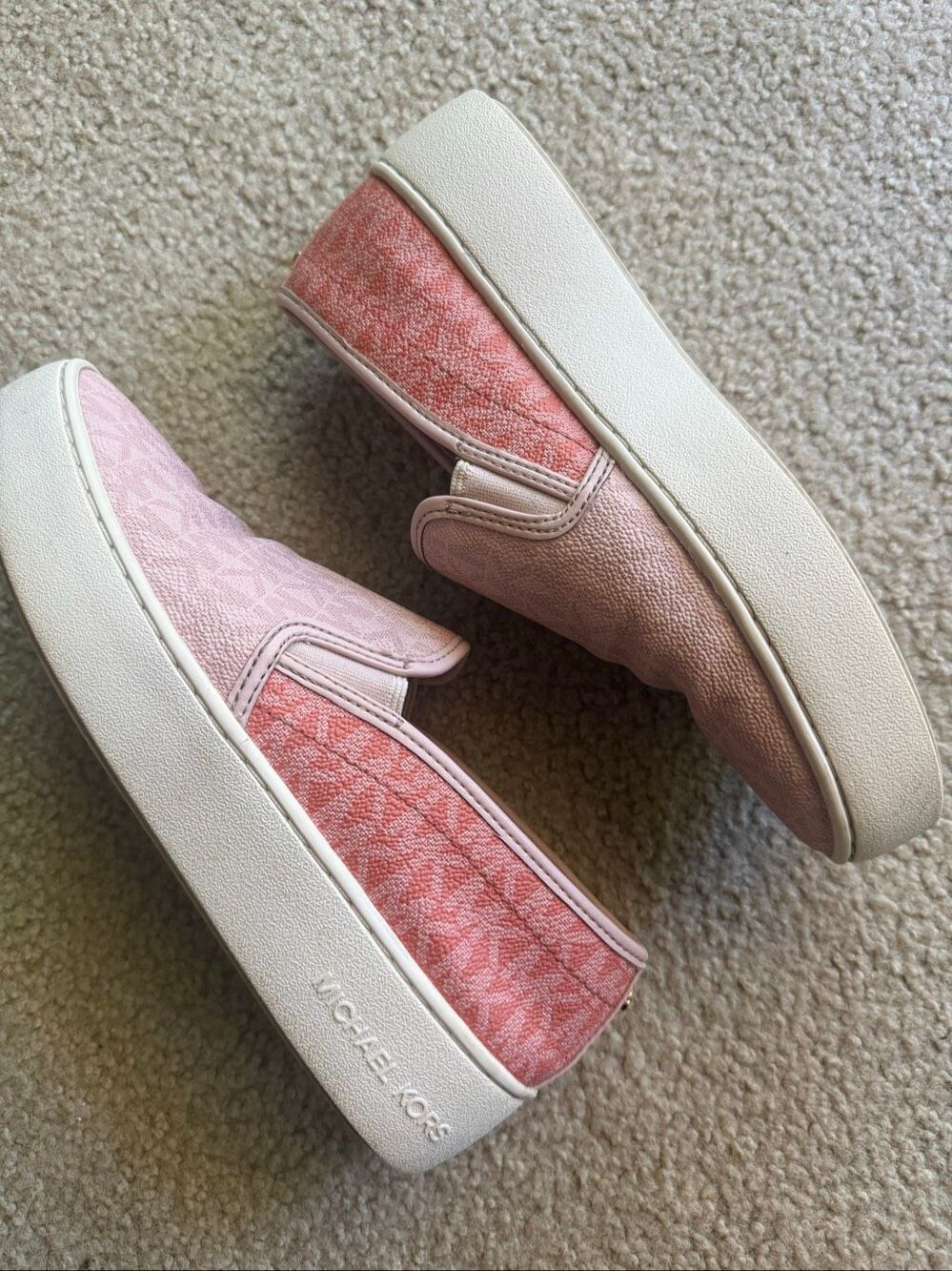 Michael Michael Kors Women's Teddi Slip On Signature Sneakers Size 6M